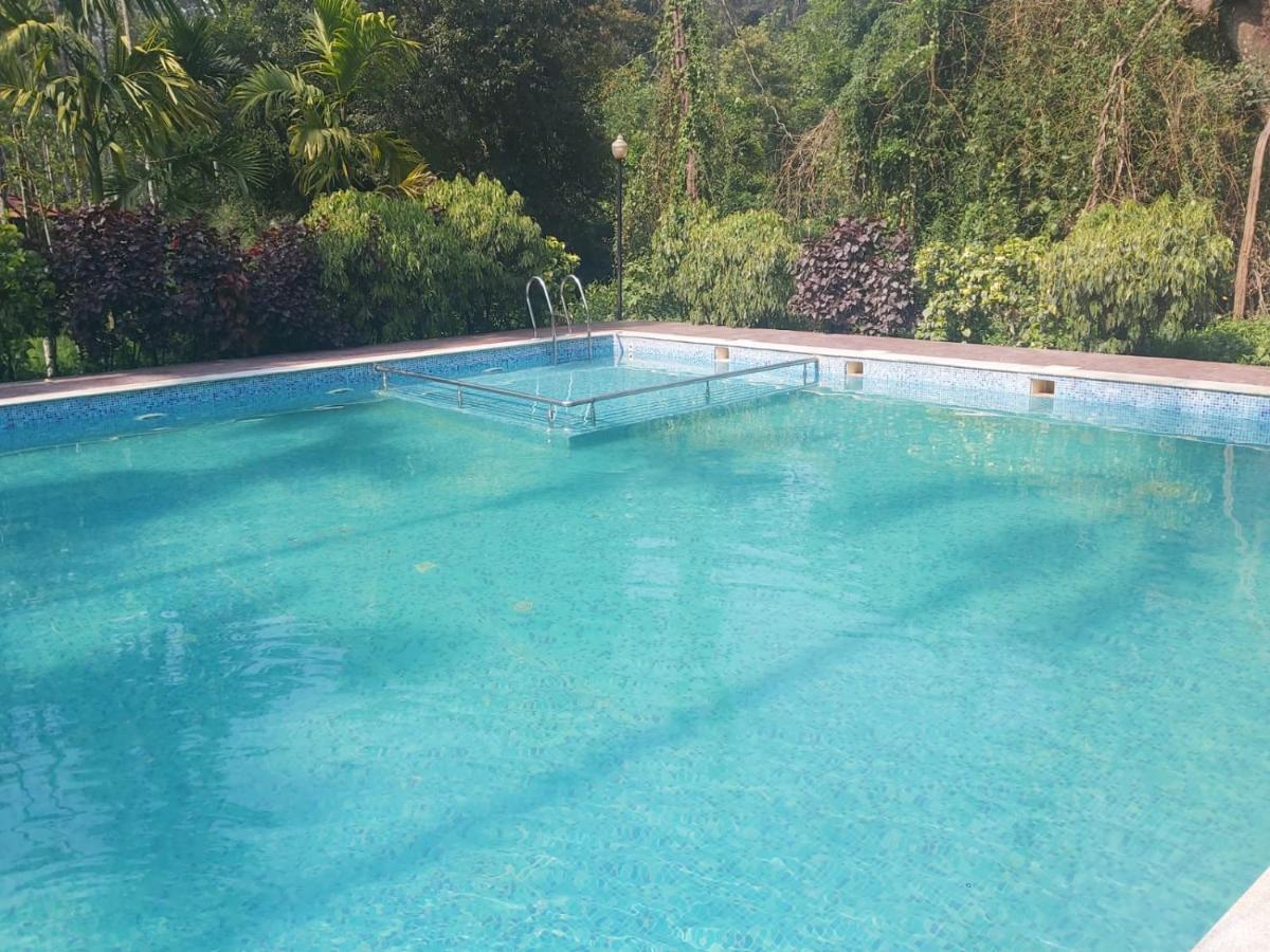 Ezzenza Areca Resort Madikeri Exterior foto